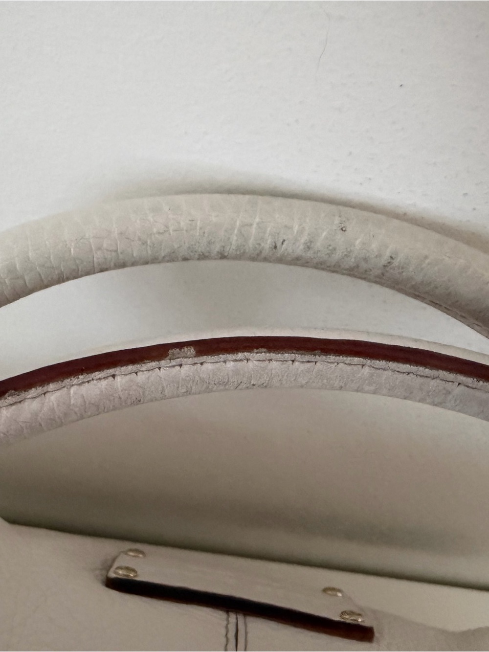kate spade White Pebbled Leather Satchel with Gold Hardware vintage EUC - Picture 5 of 9